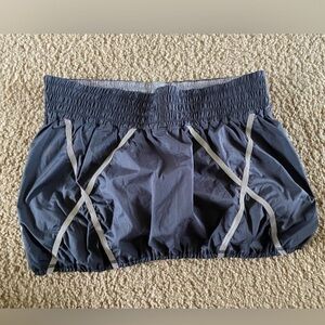 Lululemon Light Up Skirt Heathered Coal Size 10